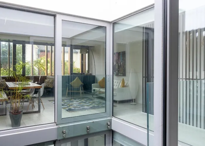 Guestready - Luxurious Ballsbridge House Casa de Férias *