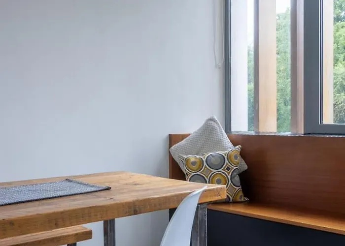 Дом отдыха Guestready - Luxurious Ballsbridge House