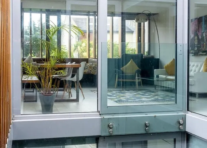 Дом отдыха Guestready - Luxurious Ballsbridge House *