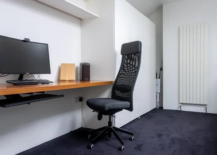 Дом отдыха Guestready - Luxurious Ballsbridge House *