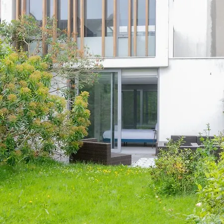 בית נופש Guestready - Luxurious Ballsbridge House דבלין